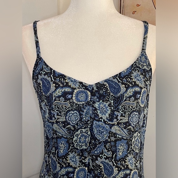 Old Navy Spaghetti Strap Sundress Maxi Length Blue Paisley Size 8 - Picture 13 of 13